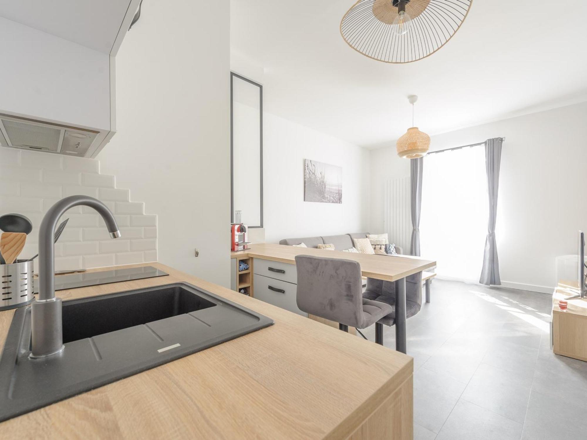 Studio Renove Au Coeur De La Rochelle, Marche A 25M, 2 Personnes, Wifi - Fr-1-535-43 Ла-Рошель Екстер'єр фото